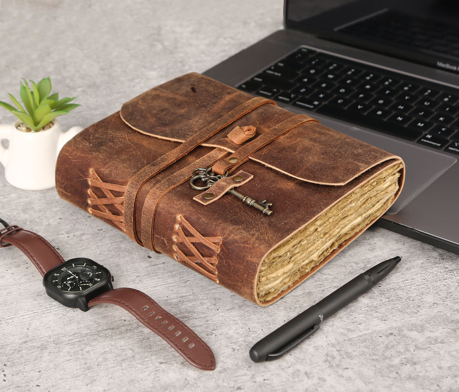  Vintage Leather Journal with Lined Deckle-Edge Paper &amp; Key Closure 8 × 6 Inches • 240 Pages • Handmade