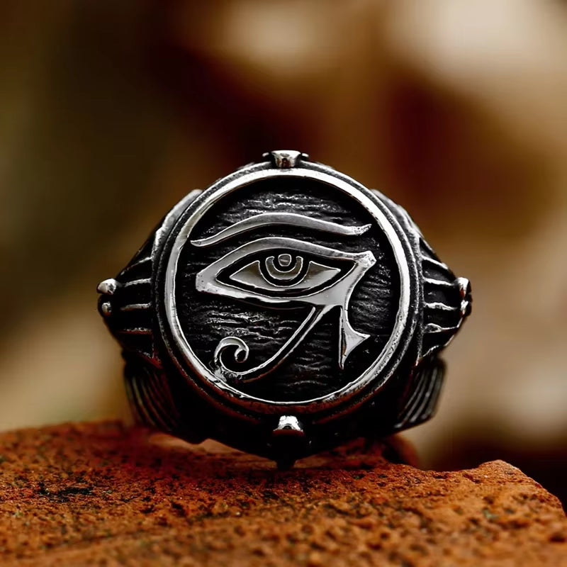 Eye of Horus Signet Ring 316L Stainless Steel – Ancient Egyptian Symbol (Men’s)